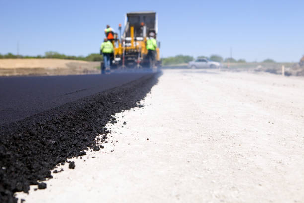 Best Driveway Paving Company  in Germantown, IL