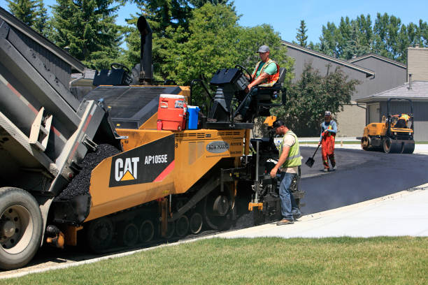 Best Professional Driveway Pavers  in Germantown, IL